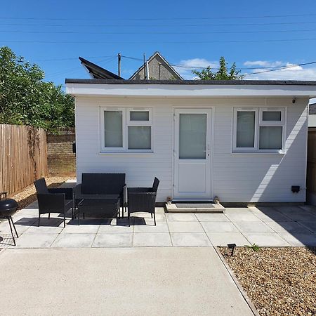 Apartamento The Tiny Sea Gem Jaywick Sands Exterior foto