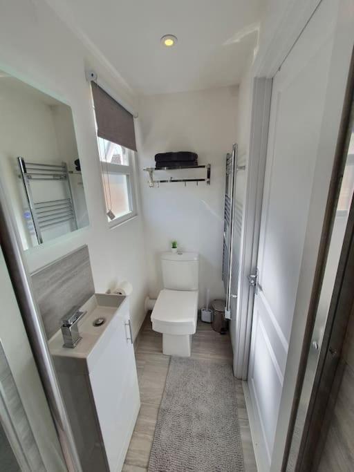 Apartamento The Tiny Sea Gem Jaywick Sands Exterior foto